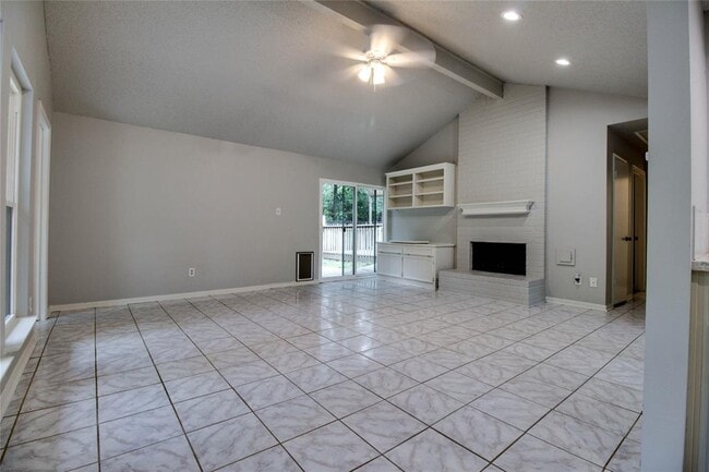 Building Photo - 17 Brentwood Oaks Ct
