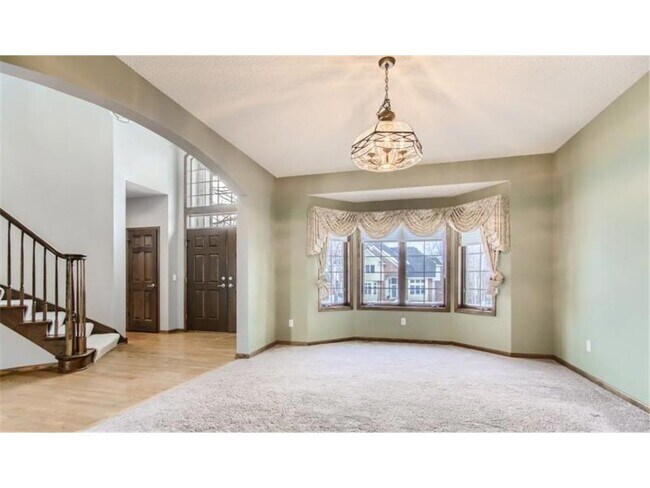 Building Photo - 16670 Jackpine Trail