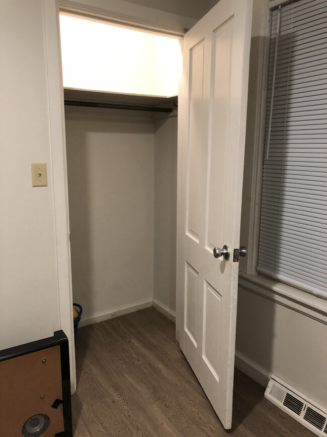 Closet in smaller bedroom - 412 Howland Ave
