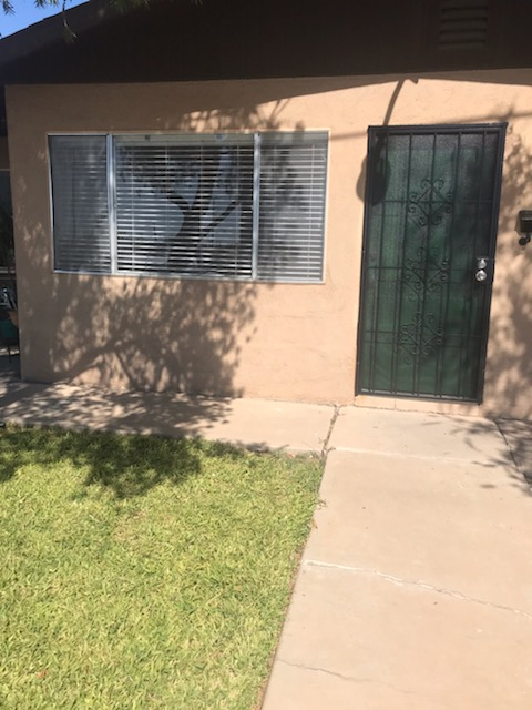 Foto principal - 926 Emerson Ave
