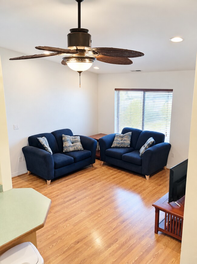 Foto del edificio - 1533 N 550 W