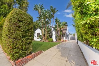 Building Photo - 6431 Maryland Dr
