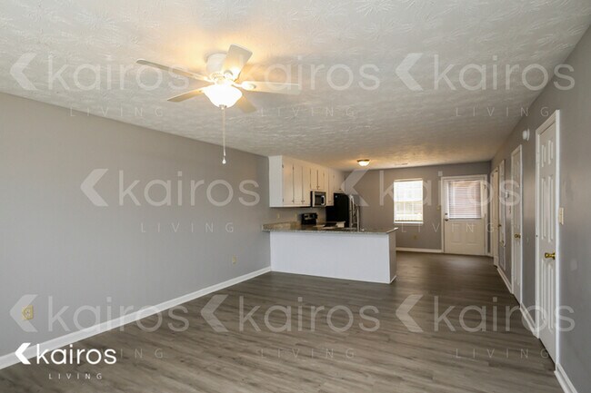 Foto del edificio - 105 Fawn Dr