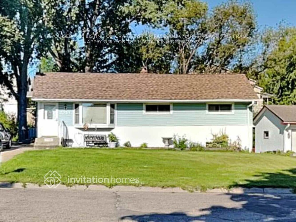 Foto principal - 1345 9th Ave S