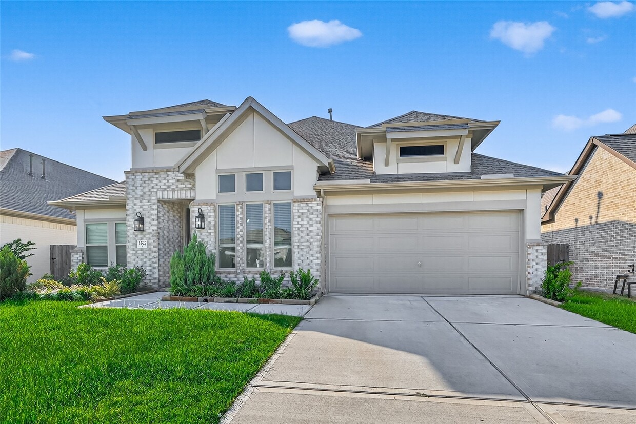 Foto principal - 1527 Munson Valley Rd
