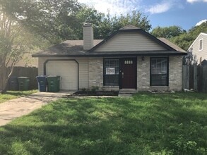 Building Photo - 5523 Rangeland St