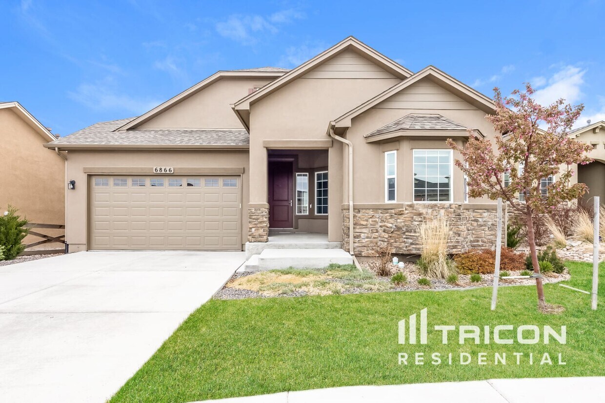 Foto principal - 6866 Sedgerock Ln
