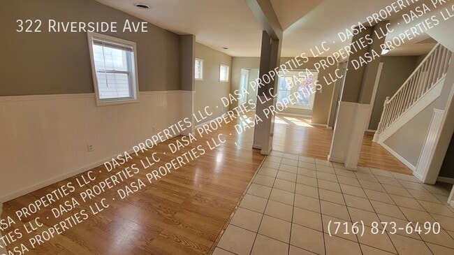 Building Photo - 322 Riverside - 4 Bed / 2 Bath