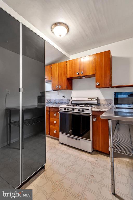 131 Newburg Ave, Catonsville, MD 21228 House Rental in Catonsville