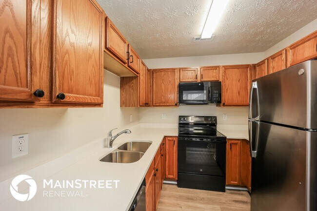 Foto del edificio - 1479 Steam Engine Way NE