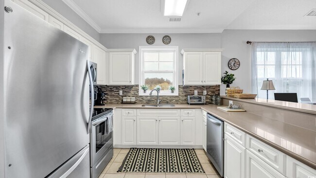 Building Photo - 804 Crumpet Ct