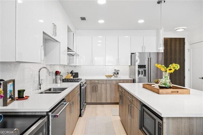 Foto del edificio - 775 Juniper St NE