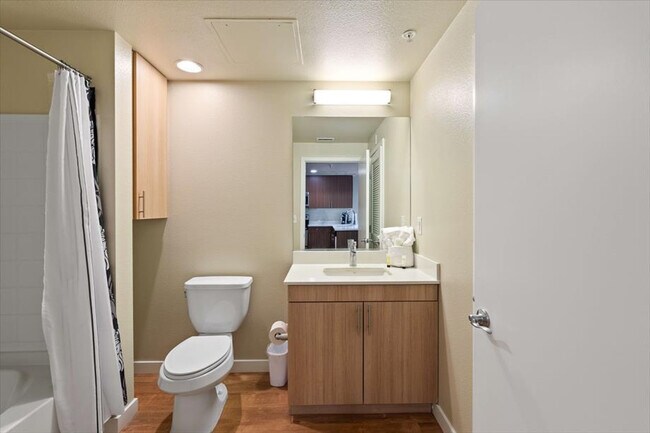 Foto del edificio - 77 N Almaden Ave