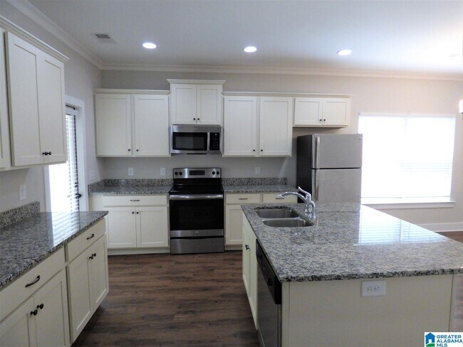 Foto del edificio - 5476 Park Side Rd
