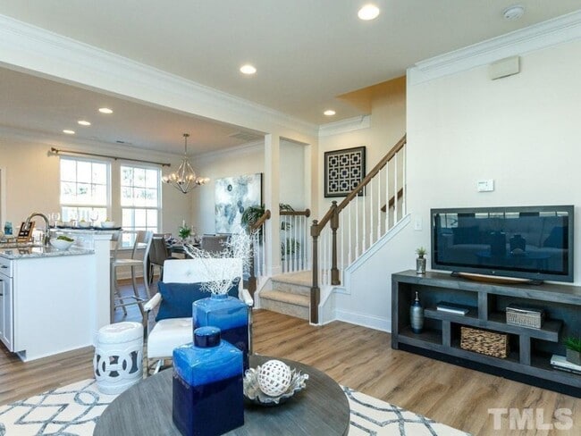 Building Photo - 2100 Solana Woods Drive