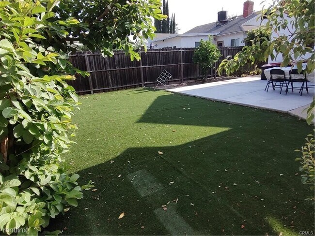 Foto del edificio - 4 br, 3 bath House - 5720 Gentry Ave