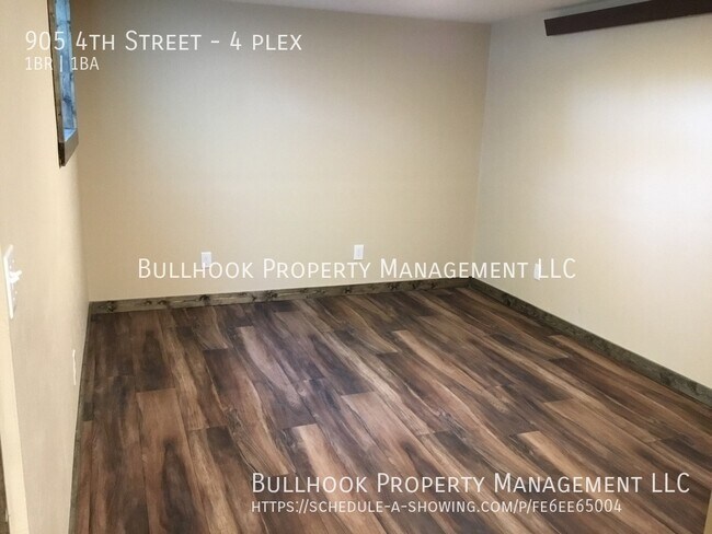 Foto del edificio - 905 4th St