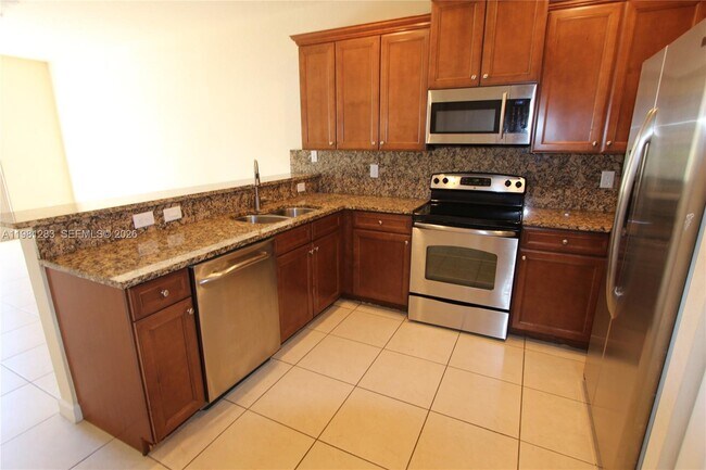 Foto del edificio - 8899 NW 98th Ave