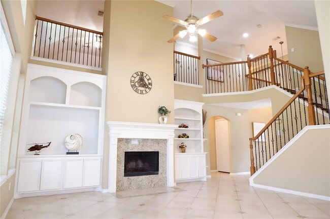 Building Photo - 2610 Parkbriar Ln