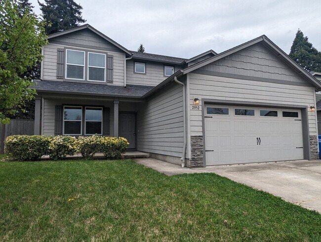 Building Photo - Beautiful 2-Story 4-Bedroom, 3-Bath Home ~...