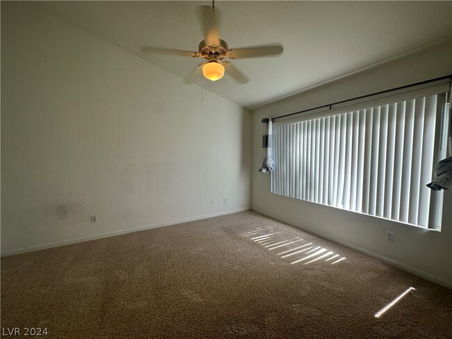 Building Photo - 161 Alterra Dr
