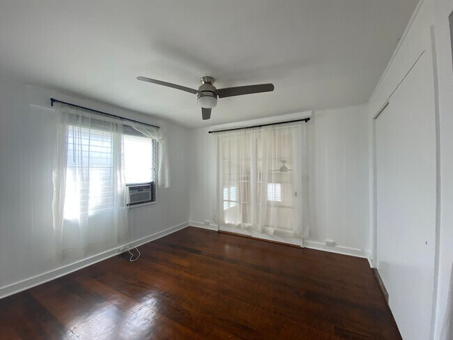 Foto del edificio - 60 Nakeke Pl