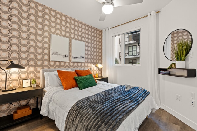 Building Photo - AMP30