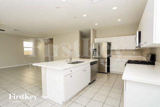 Foto del edificio - 4527 Amberley Ridge Ave
