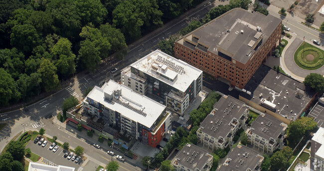 Aerial - 605 Concord Ave