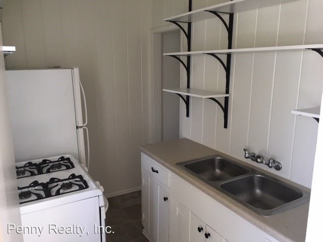 Building Photo - 2 br, 1 bath House - 812 El Carmel Place