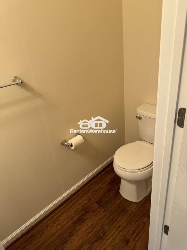 Building Photo - 7524 Stonehouse Run Dr