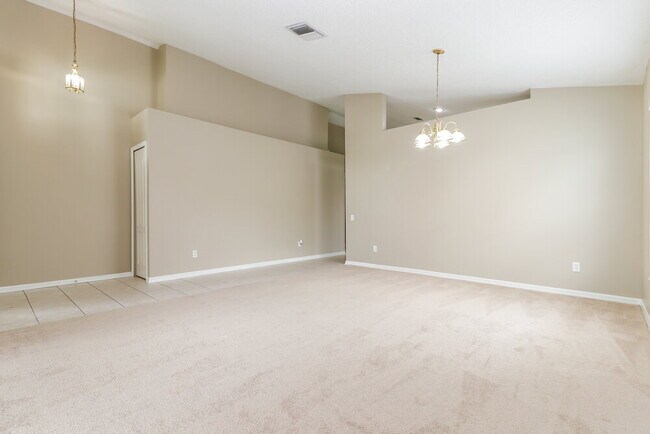 Foto del edificio - 10461 Hallmark Blvd