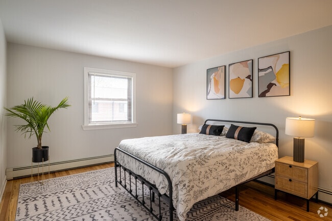 1HAB, 1BA - 750 ft² - Bridgeton Apartments