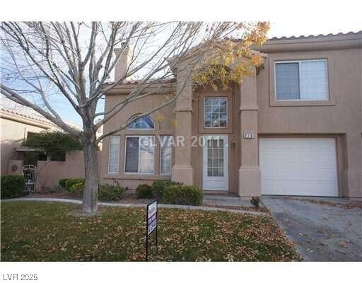 Foto principal - 210 Winnsboro St