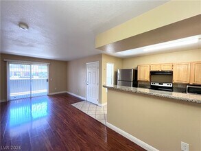 Building Photo - 5055 W Hacienda Ave
