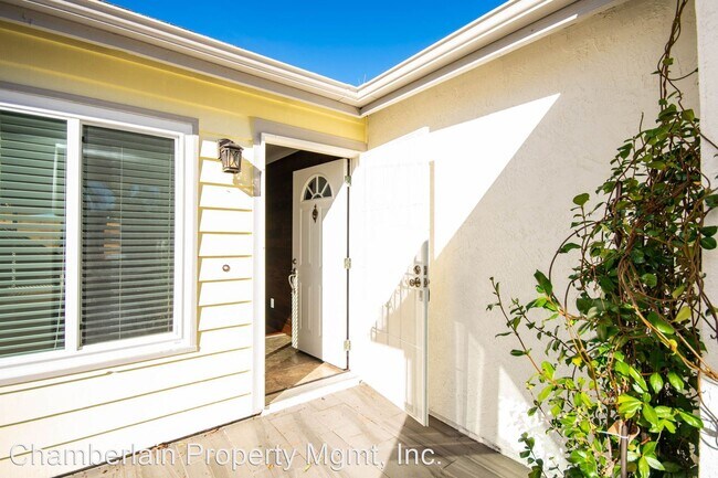 Building Photo - 2 br, 2 bath House - 1632 Arabian Way