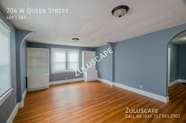 Foto del edificio - Free 1st Month Rent!.....704 W. Queen / Af...