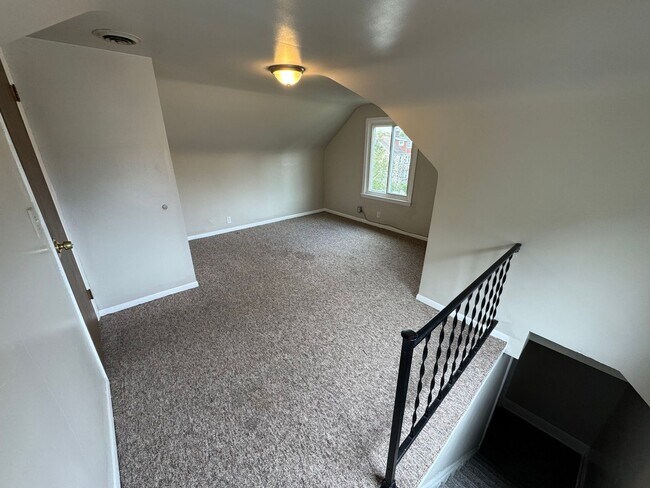 Foto del edificio - 1405 Sheffield Rd