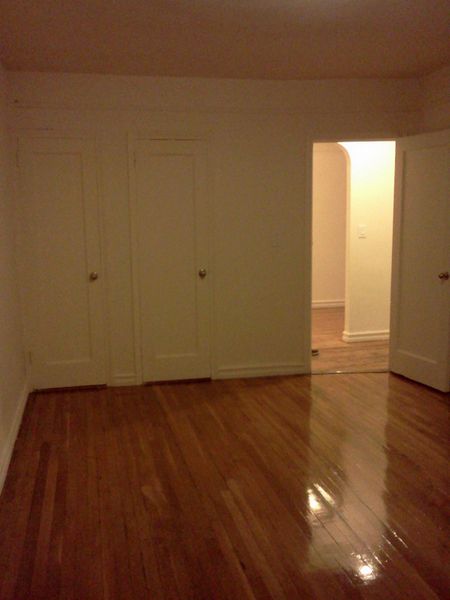 Foto del edificio - 9750 Queens Blvd
