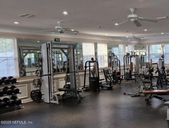 Foto del edificio - 13490 Essence Ct