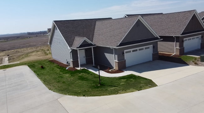 Building Photo - Reserve Mahomet 2br/2ba Townhome