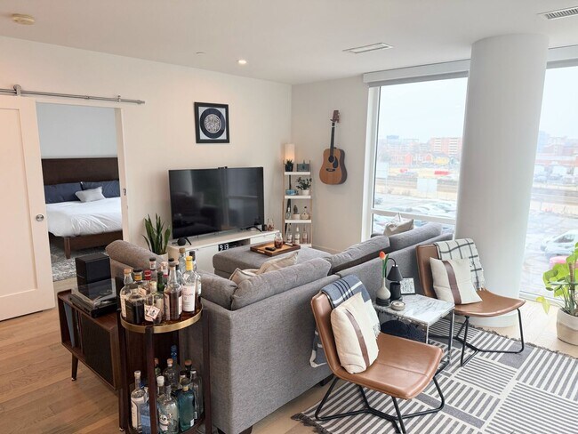 Foto del edificio - Gorgeous 2BD/2BA Corner Unit in the Heart of Navy Yard | Parking Included