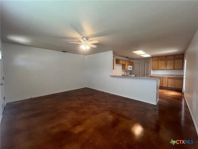 Foto del edificio - 3014 Douglas Fir Dr