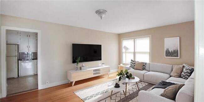 Foto del edificio - 3810 Brookview Rd