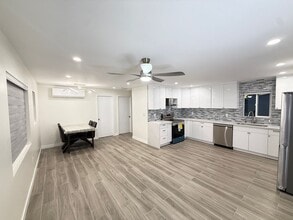 Building Photo - 18332 Elaine Ave