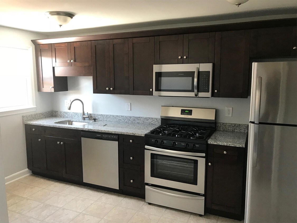 Foto principal - 1118 St Agnes Ln