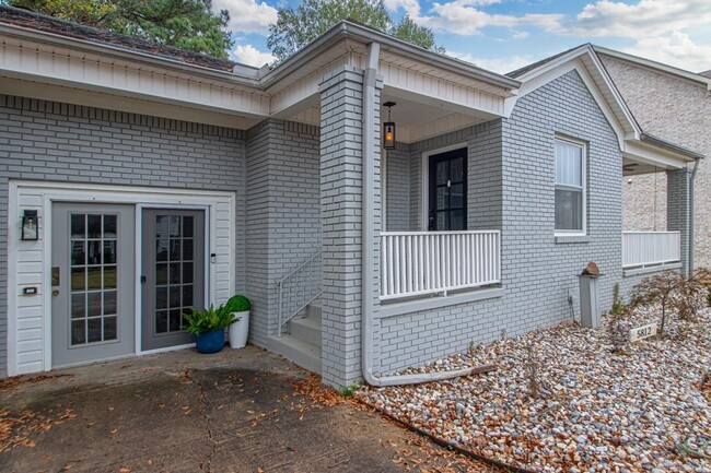 Building Photo - 5812 Stonewall Rd