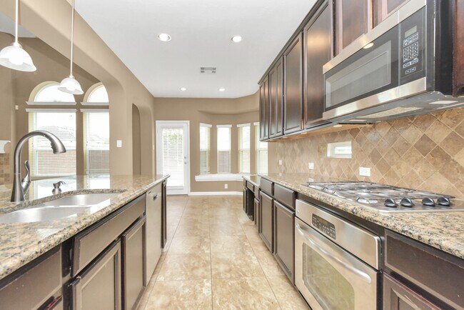 Building Photo - 3505 Barrington Ct