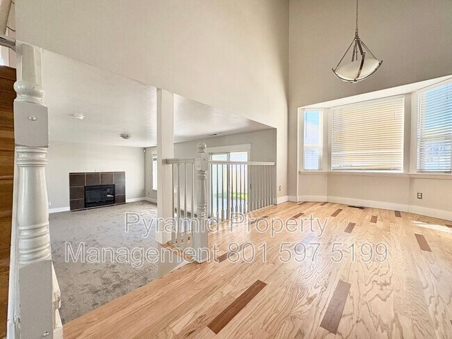 Foto del edificio - 1747 W 8300 S