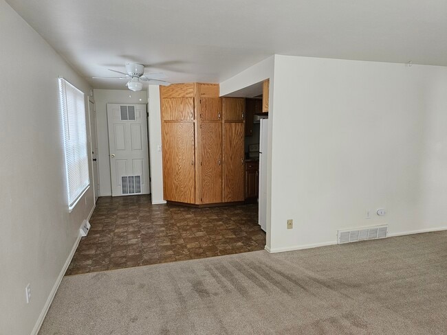 Building Photo - 1162 Cree Dr